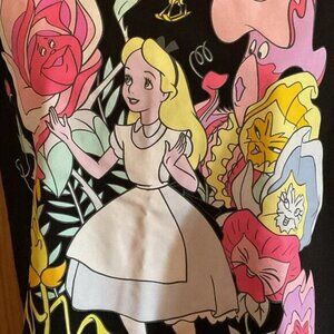 Disney Alice In Wonderland Graphic Tee S